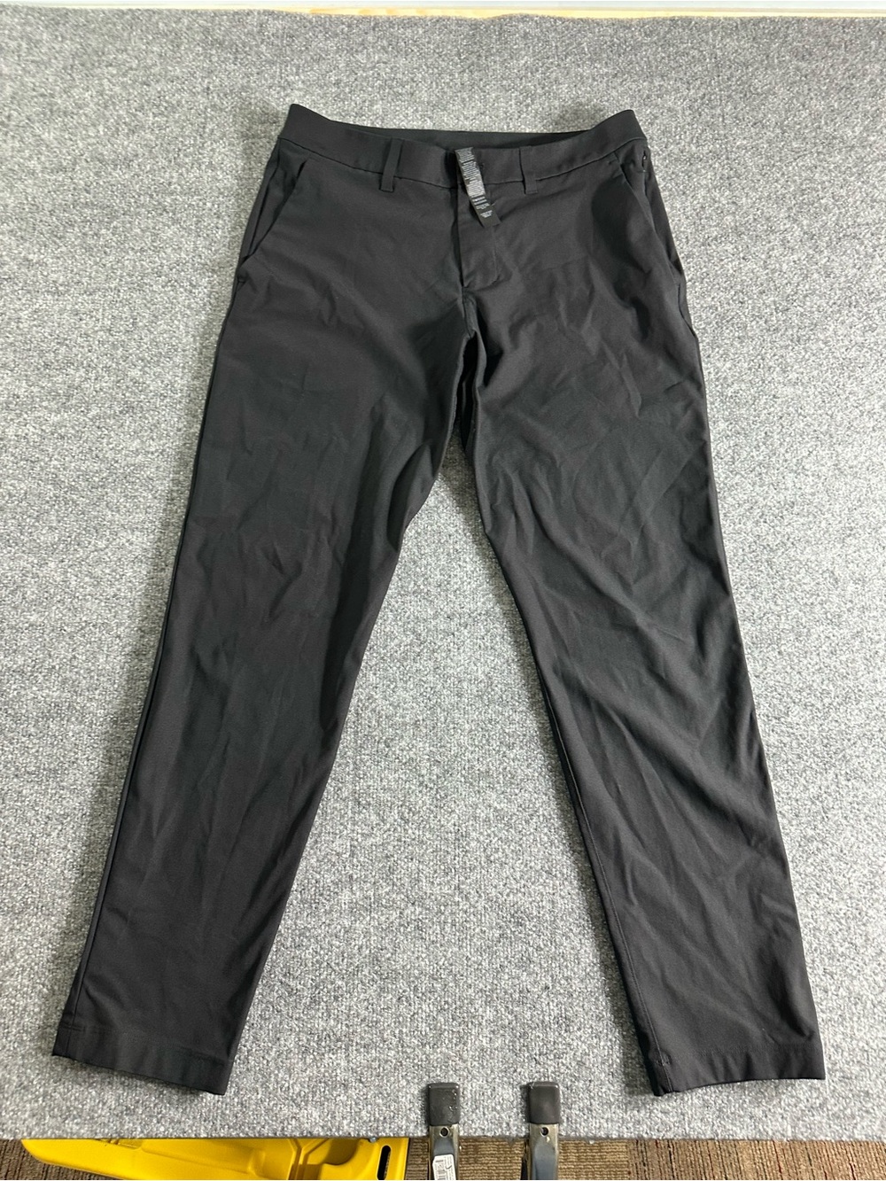 Lululemon ABC Slim-Fit Men’s Pant Size 33